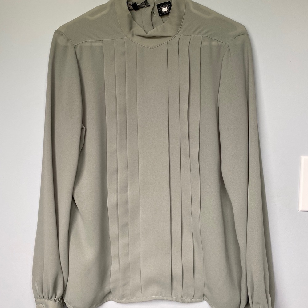 Act III Top